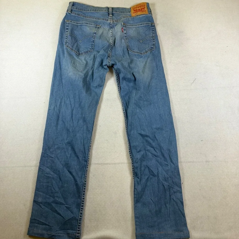 Levis 505 Regular Fit Straight Leg Jeans Medium Wash Blue Mens 32x32 Denim